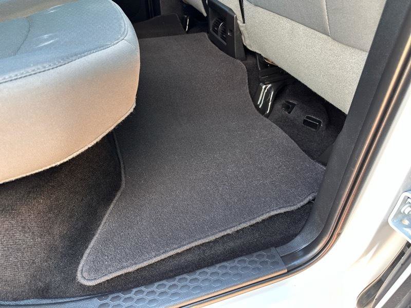 Used 2016 RAM 1500 ST w/ SXT Appearance Group image 7