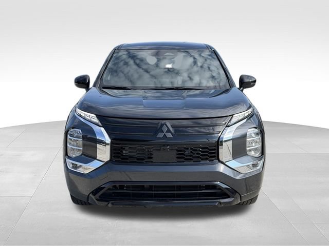 New 2026 Mitsubishi Outlander LE FWD image 7