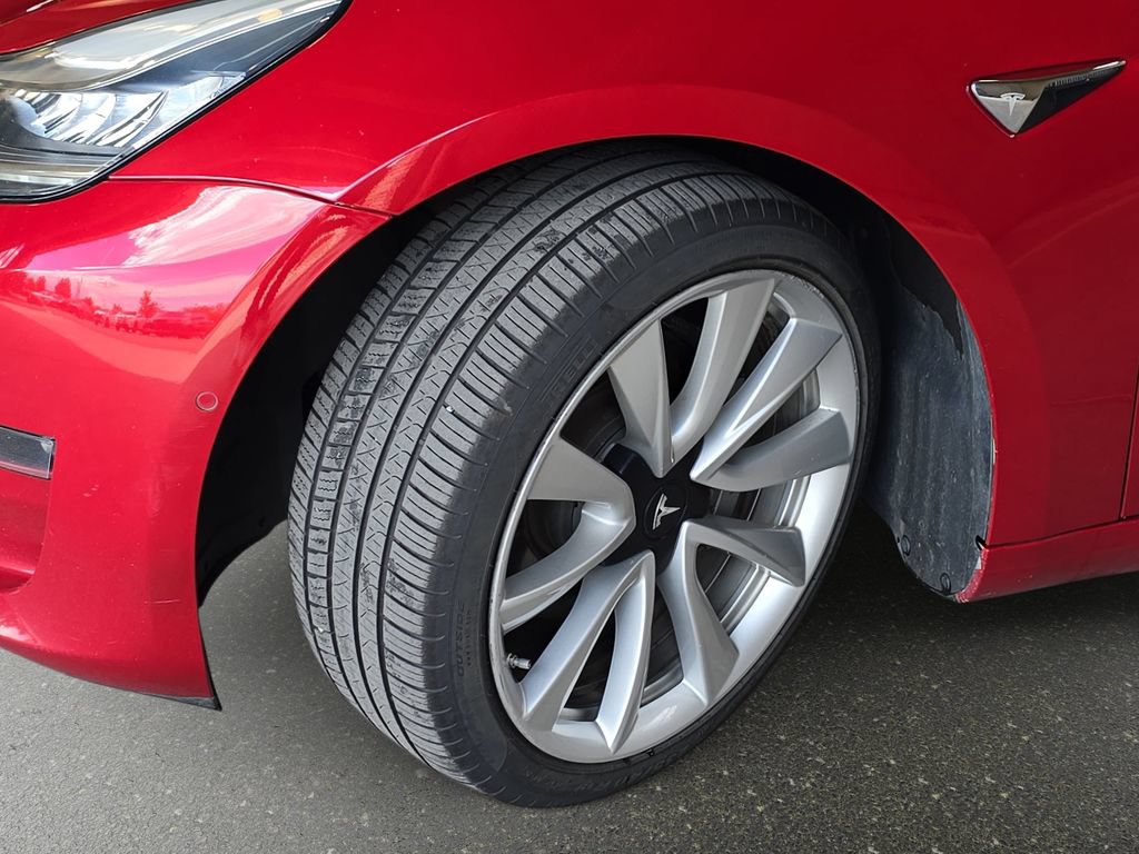 Used 2018 Tesla Model 3 Long Range AWD/4WD image 31