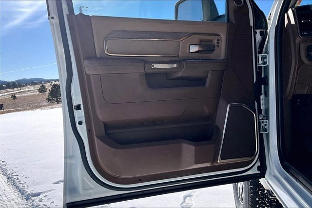 Used 2023 RAM 2500 Limited image 21