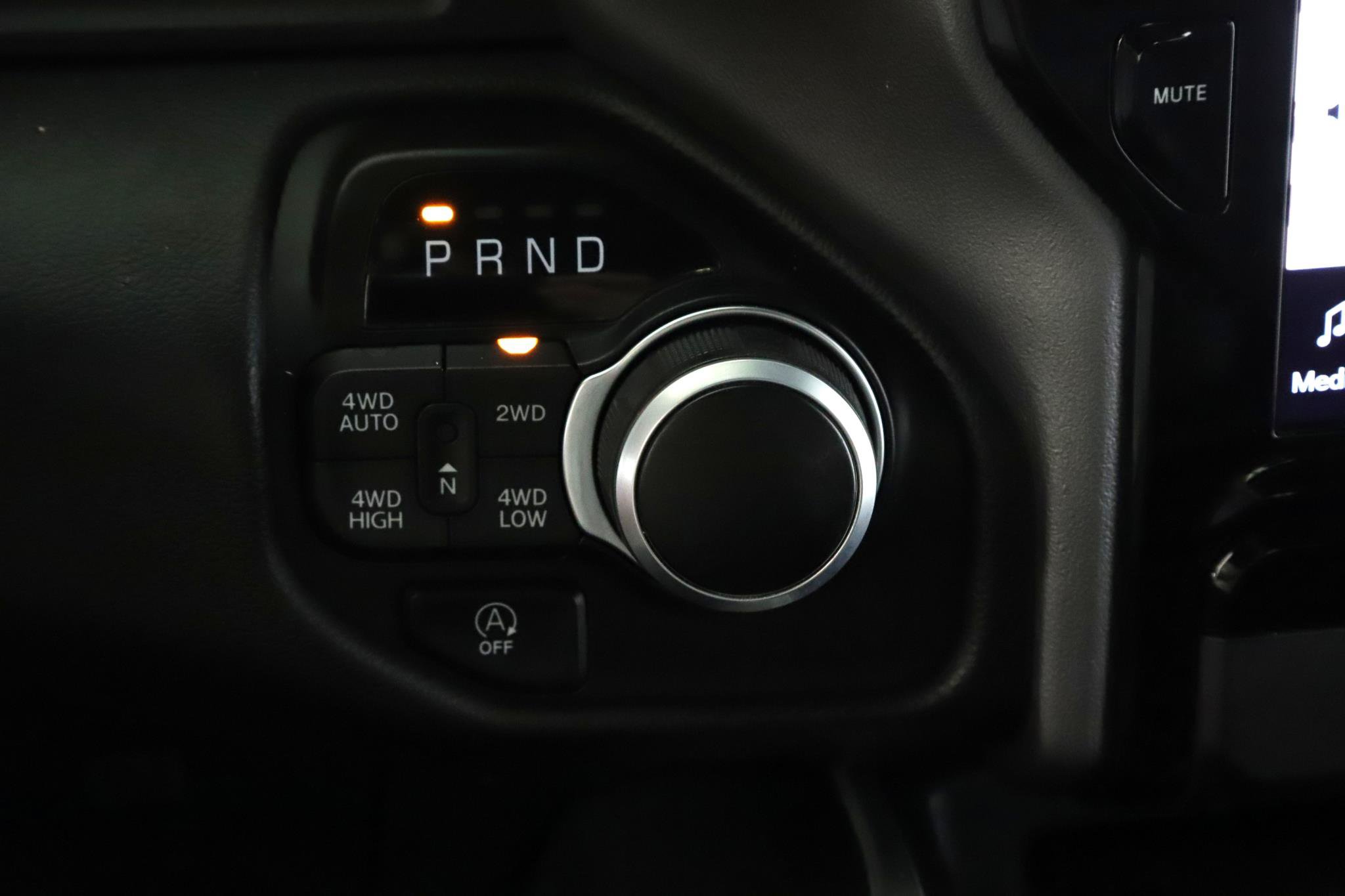 Used 2023 RAM 1500 Big Horn AWD/4WD image 15