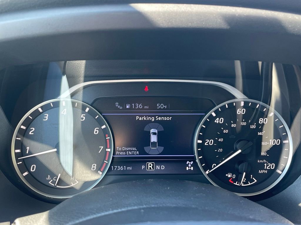 Used 2024 Nissan Titan SV w/ SV Convenience Package image 46