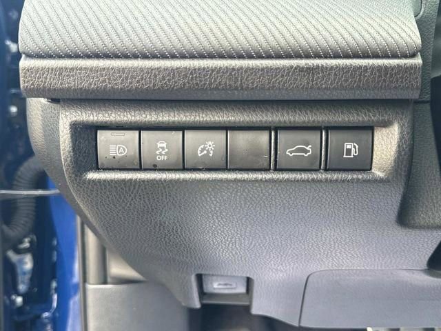 Used 2025 Toyota Camry SE w/ Convenience Package image 72