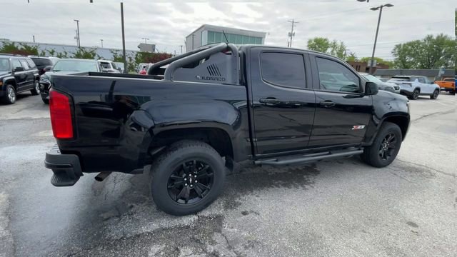 Used 2021 Chevrolet Colorado Z71 w/ Z71 Midnight Edition AWD/4WD image 2