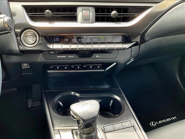 Used 2020 Lexus UX 200 w/ Premium Package image 24