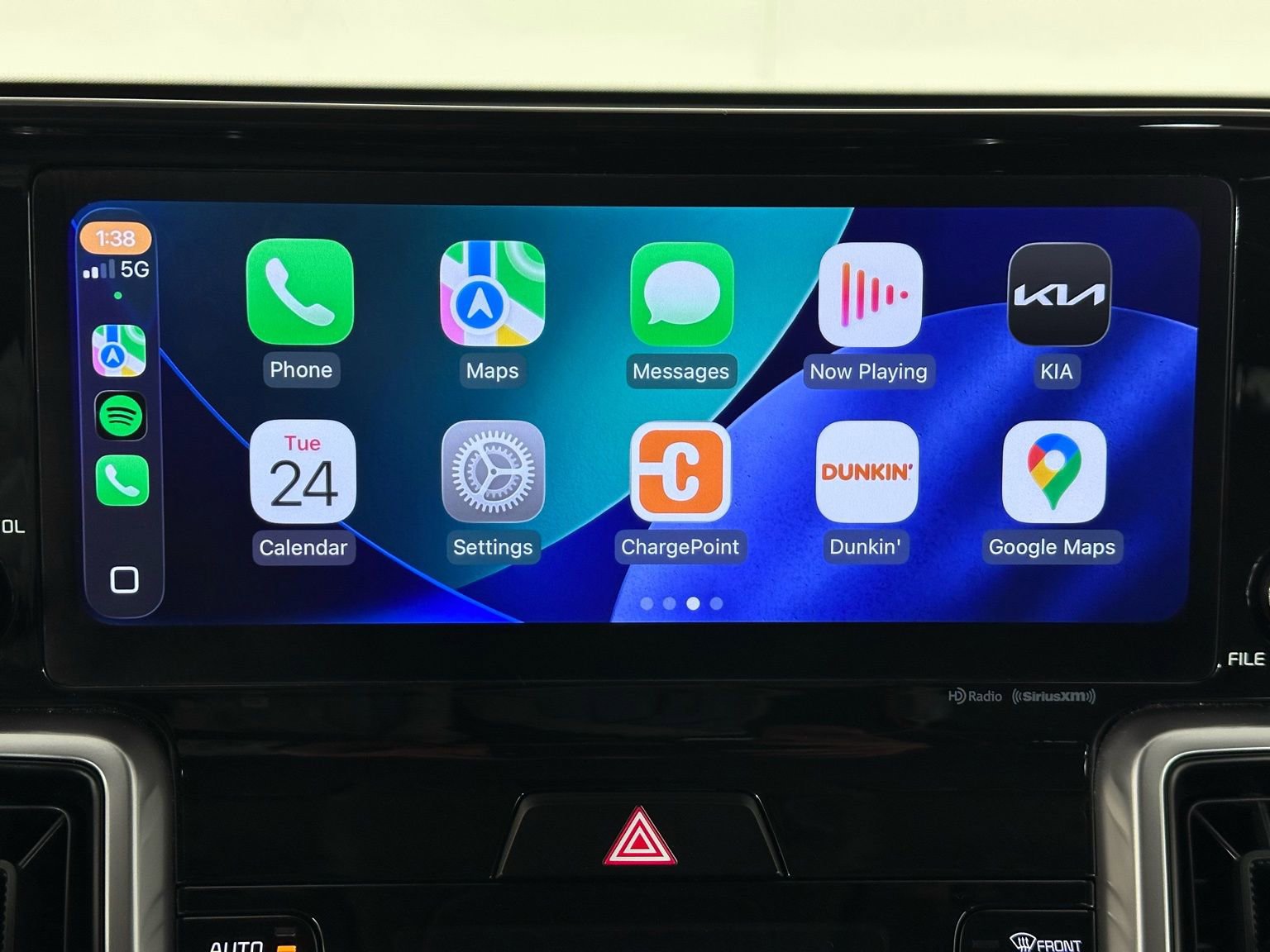 Used 2022 Kia Sorento S image 3