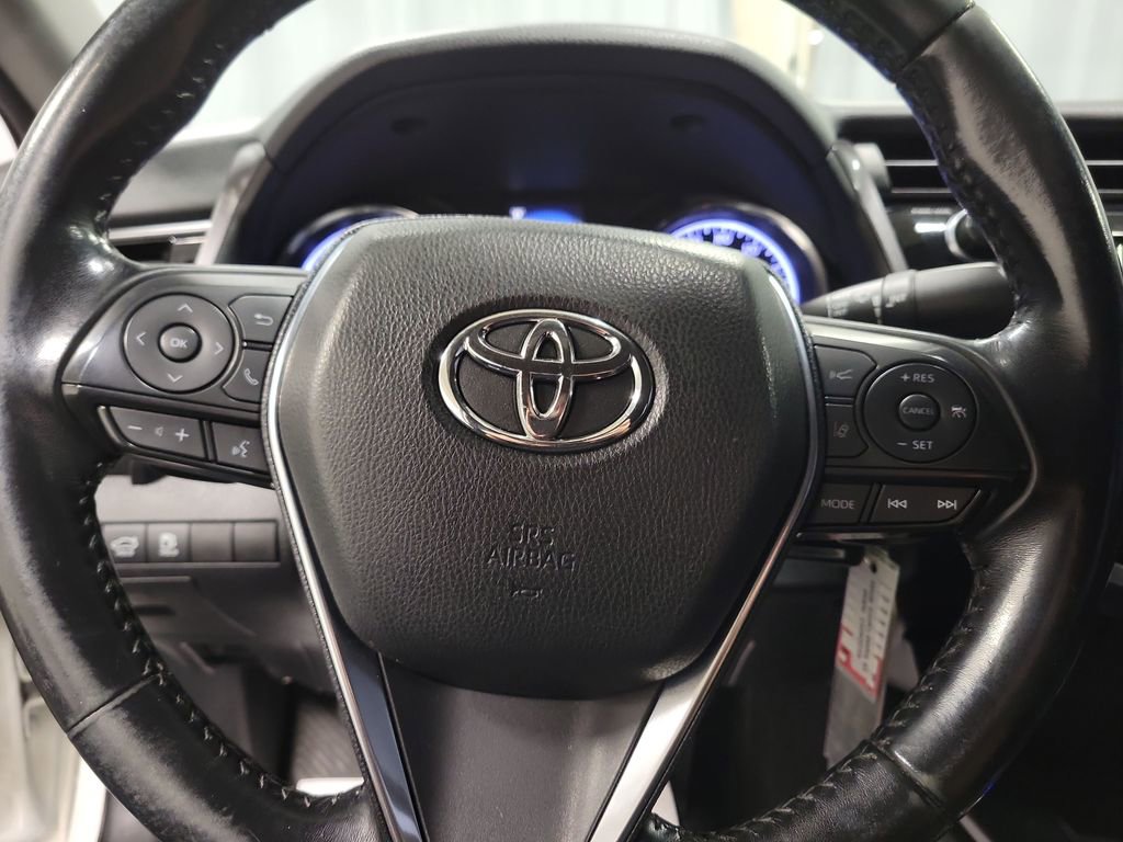 Used 2019 Toyota Camry SE image 17