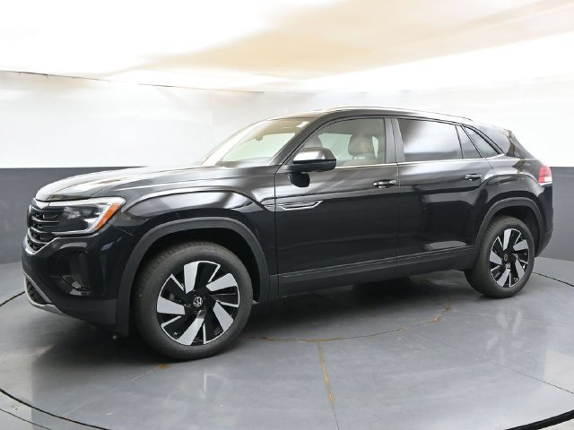 New 2026 Volkswagen Atlas Cross Sport SE AWD/4WD image 2