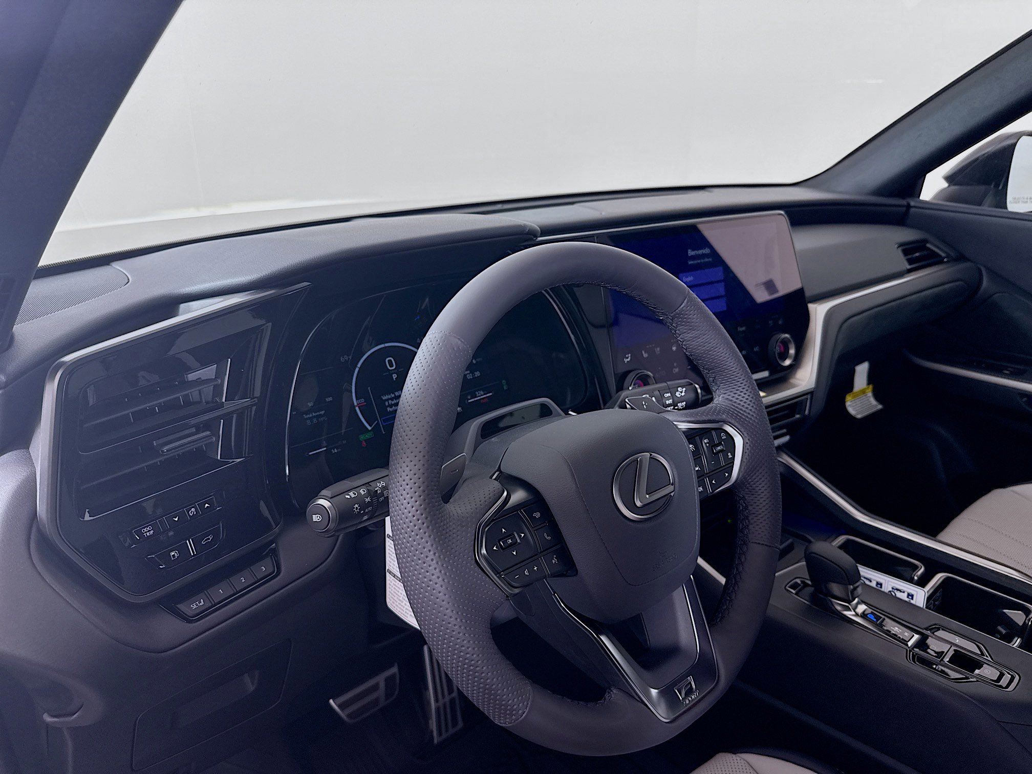 New 2026 Lexus TX 500h AWD w/ Technology Package image 9