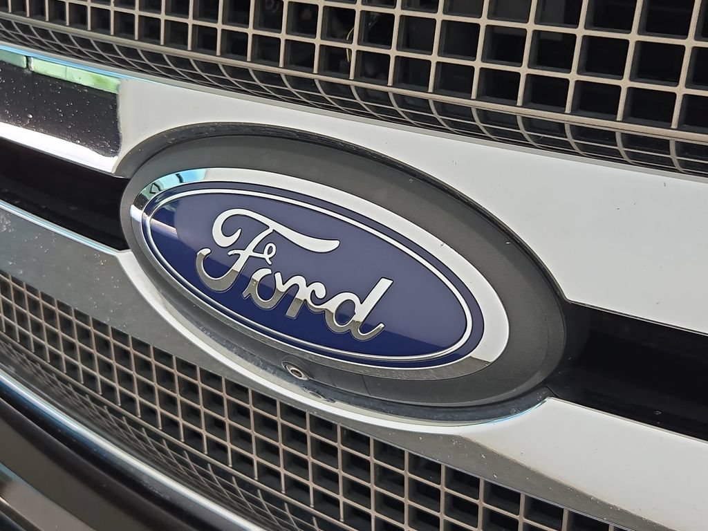 Used 2018 Ford F150 King Ranch w/ Equipment Group 601A Luxury AWD/4WD image 36