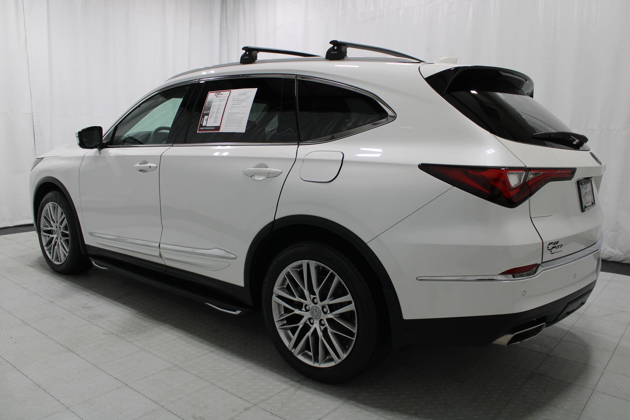 Used 2023 Acura MDX w/ Advance Package AWD/4WD image 8