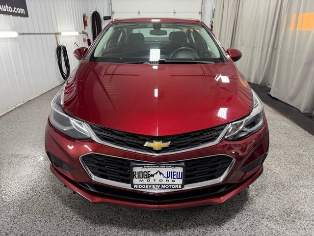 Used 2016 Chevrolet Cruze LT FWD image 2