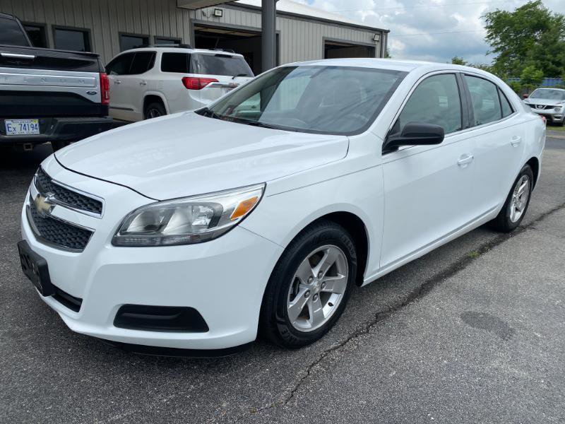 Used 2013 Chevrolet Malibu LS FWD image 2