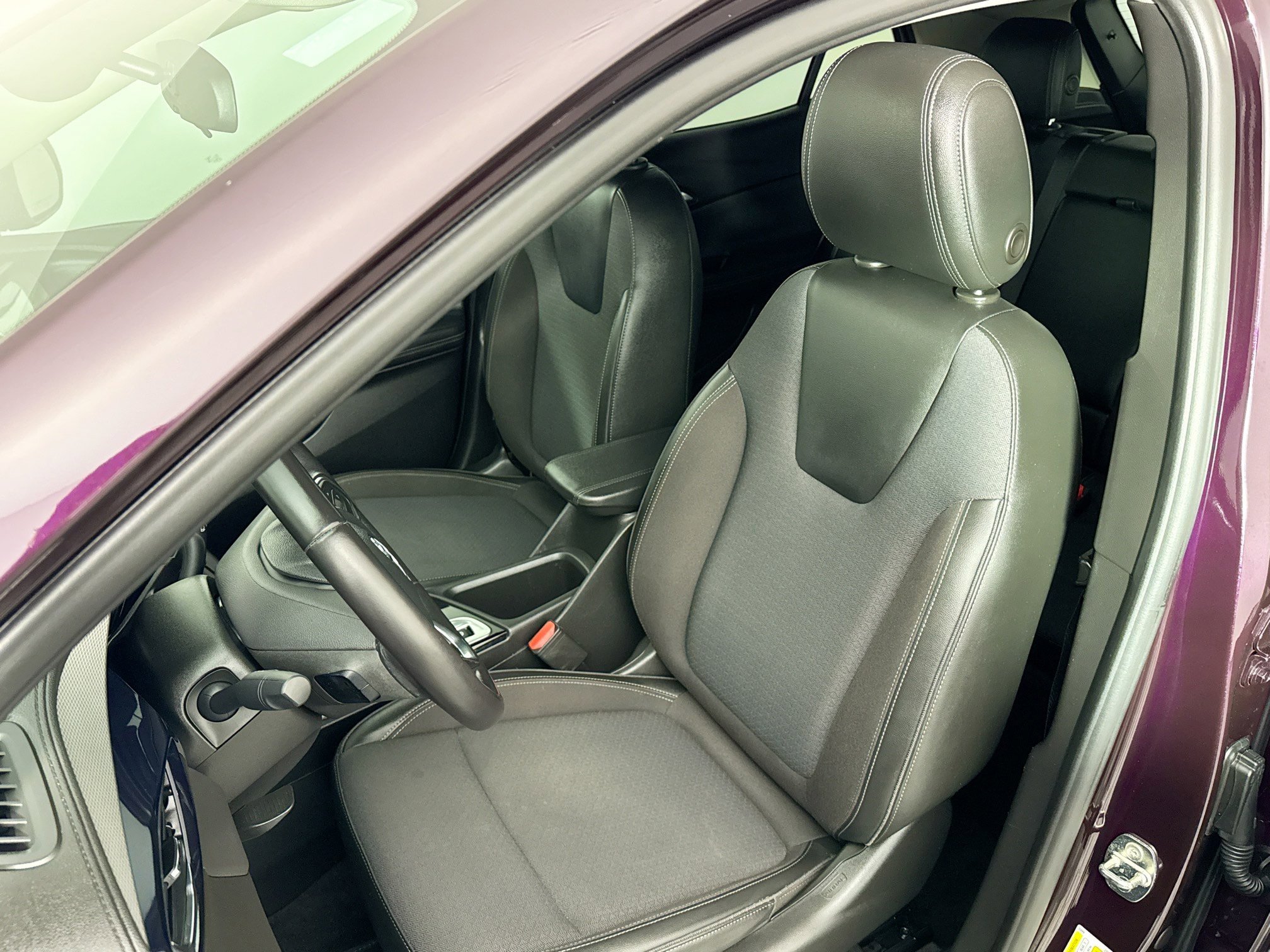 Used 2020 Buick Encore GX Select image 19
