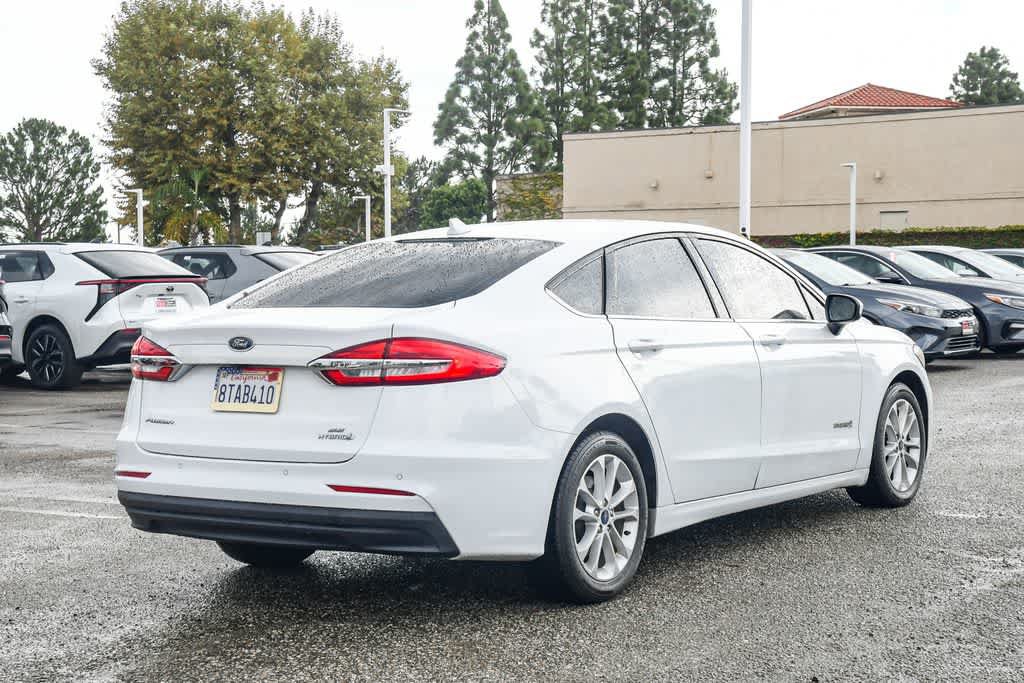 Used 2019 Ford Fusion SE FWD image 9