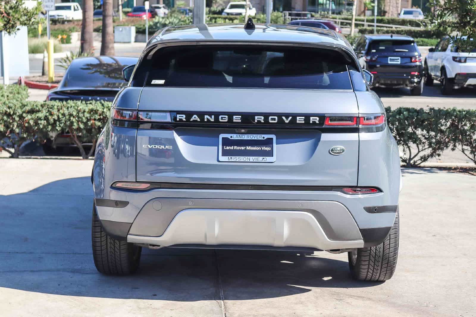 Used 2021 Land Rover Range Rover Evoque SE AWD/4WD image 5