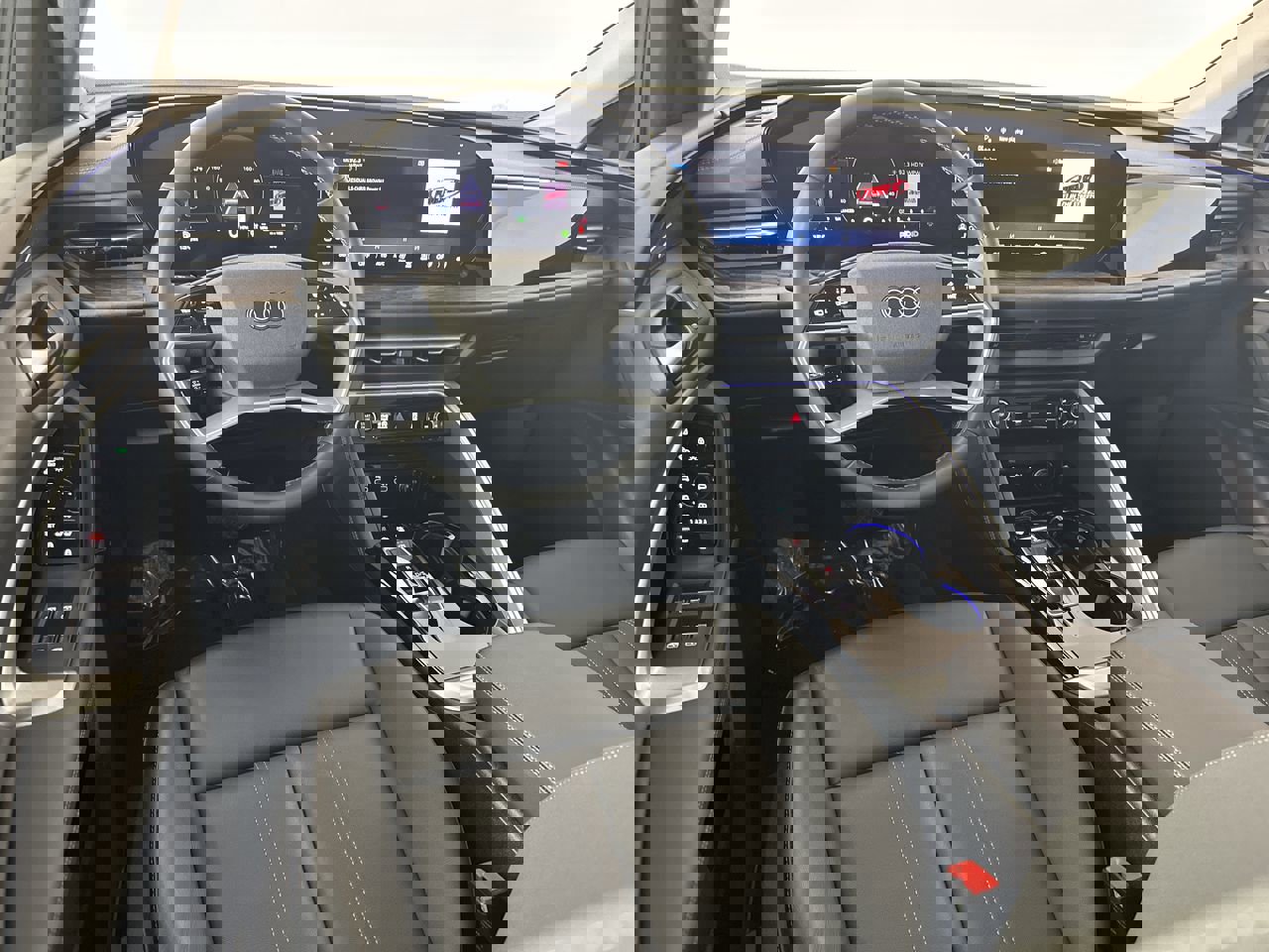 Used 2025 Audi Q5 Premium Plus w/ Premium Plus image 9