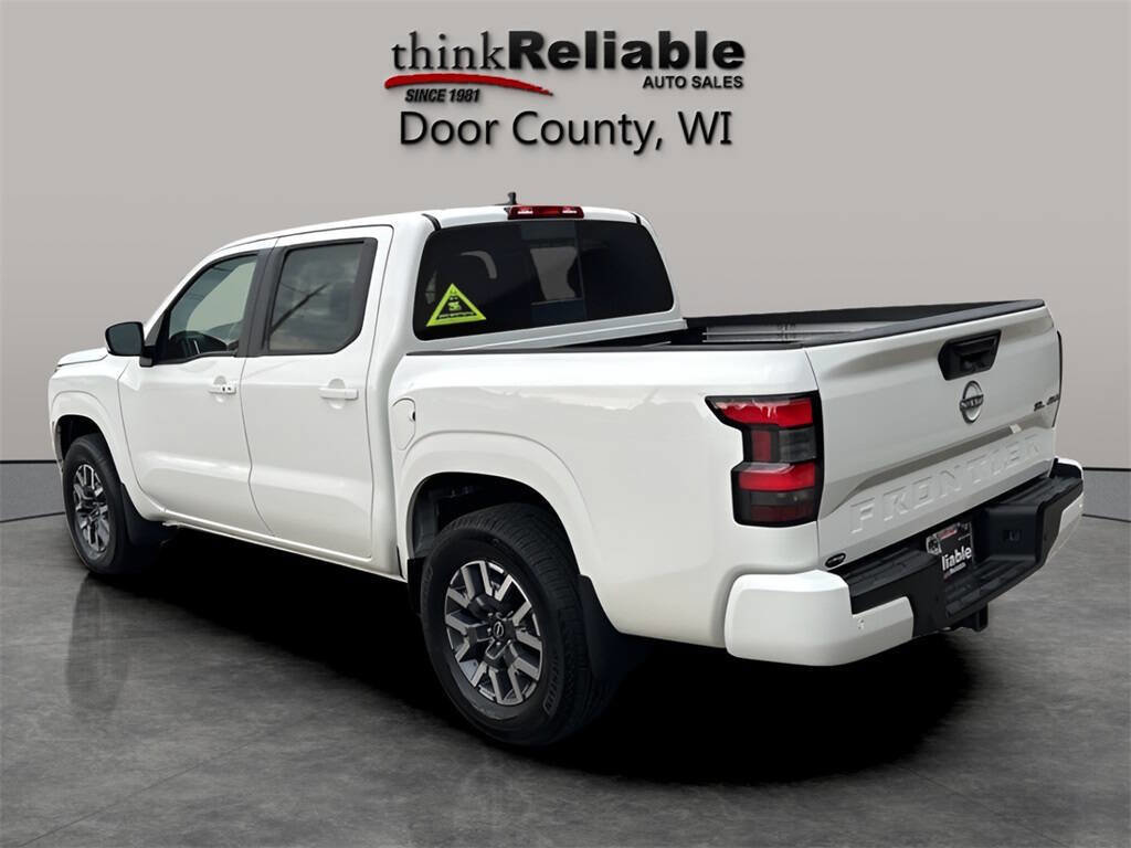 Used 2024 Nissan Frontier SL w/ Technology Package image 3
