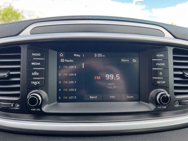 Certified 2020 Kia Sorento LX w/ LX I4 Convenience Package FWD image 18