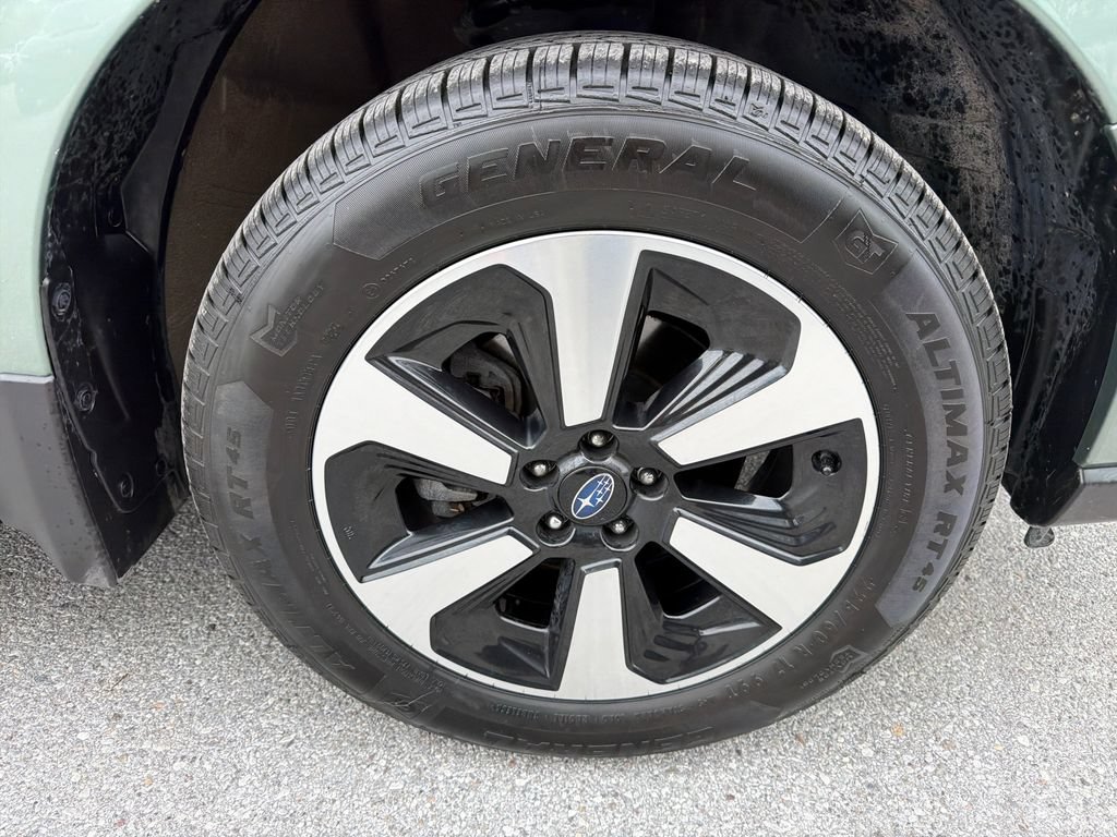 Used 2017 Subaru Forester 2.5i Limited w/ Popular Package #2 AWD/4WD image 19