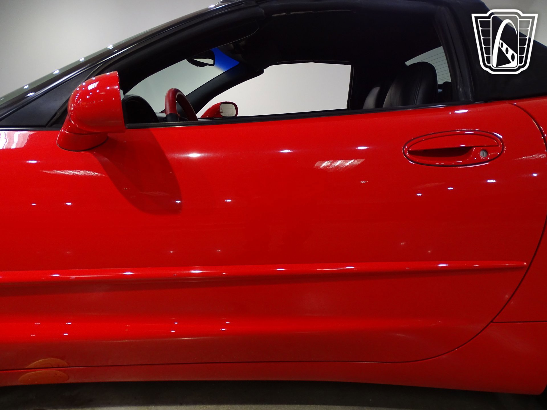 Used 2001 Chevrolet Corvette Convertible w/ Preferred Equipment Group2 image 29