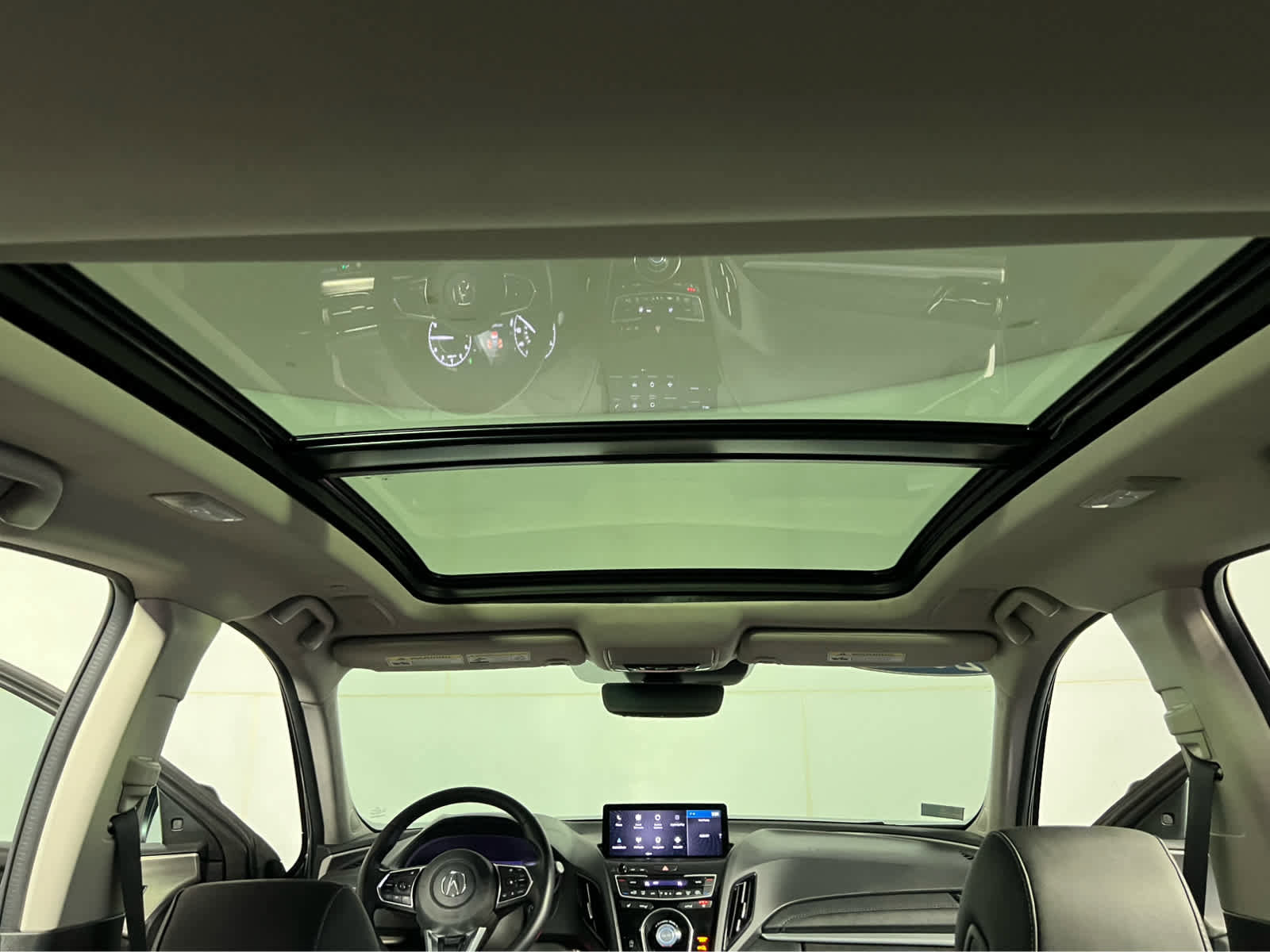 Certified 2024 Acura RDX SH-AWD w/ Technology Package image 14