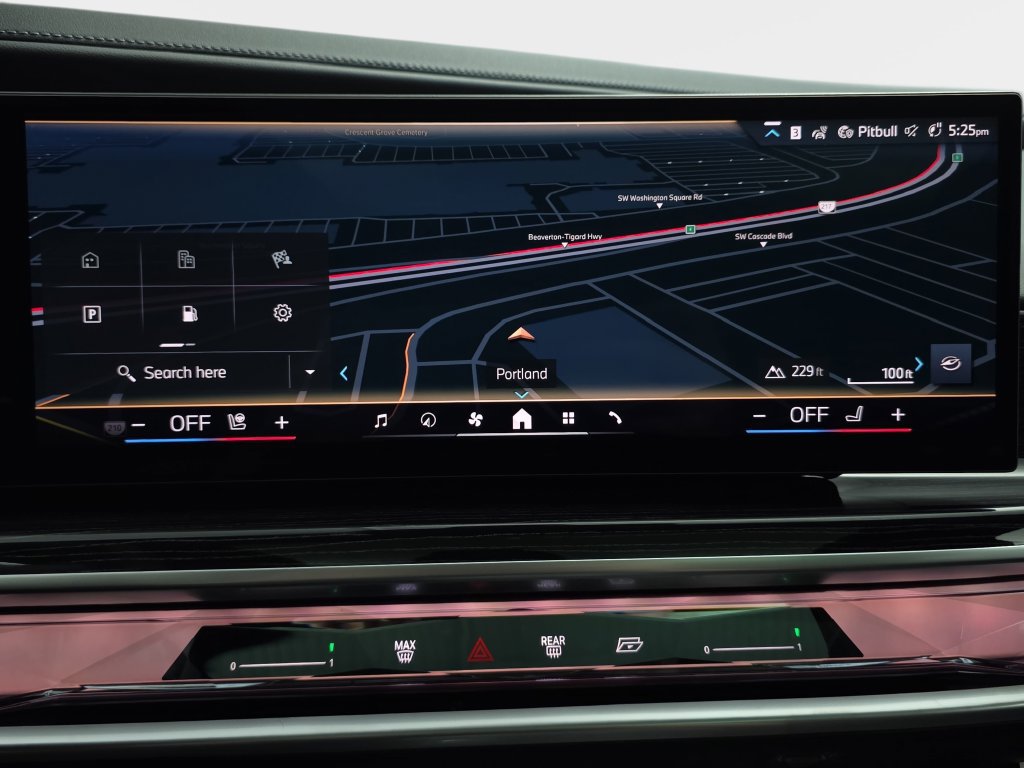 New 2026 BMW 750e xDrive w/ Executive Package AWD/4WD image 22