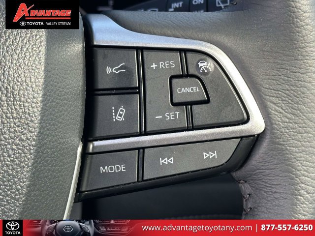 Certified 2026 Toyota Sienna XLE AWD/4WD image 26