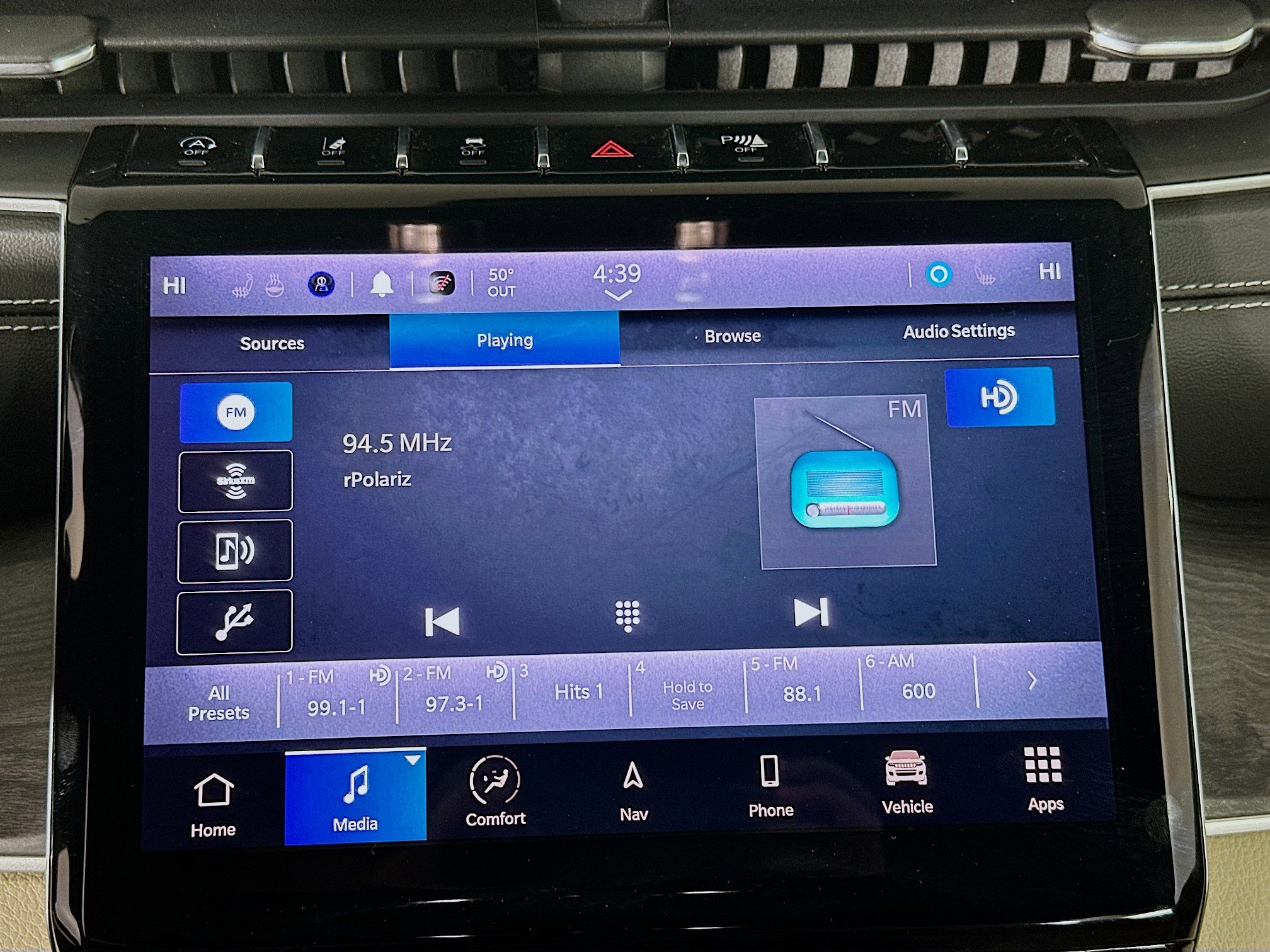 Used 2023 Jeep Grand Cherokee L Limited w/ Luxury Tech Group II image 21