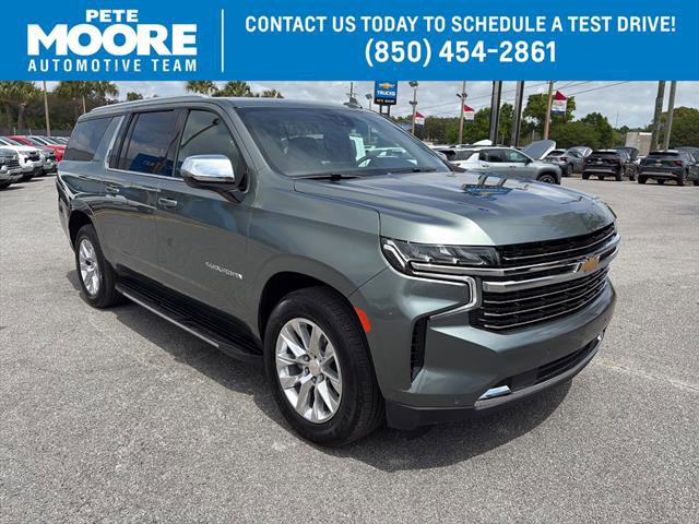 Used 2023 Chevrolet Suburban Premier image 1