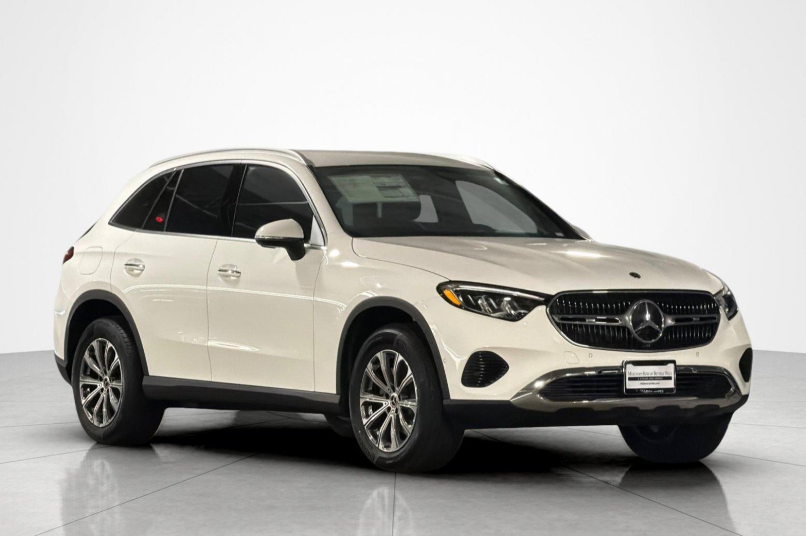 Used 2024 Mercedes-Benz GLC 300 image 7
