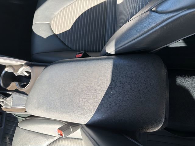 Used 2021 Toyota Camry SE w/ Blackout Package (TMS) FWD image 23