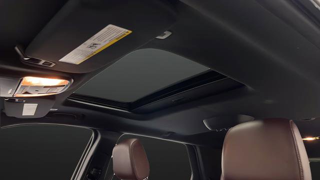 Used 2025 Dodge Durango GT image 12