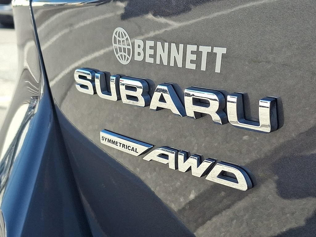 Used 2025 Subaru Outback Limited AWD/4WD image 30