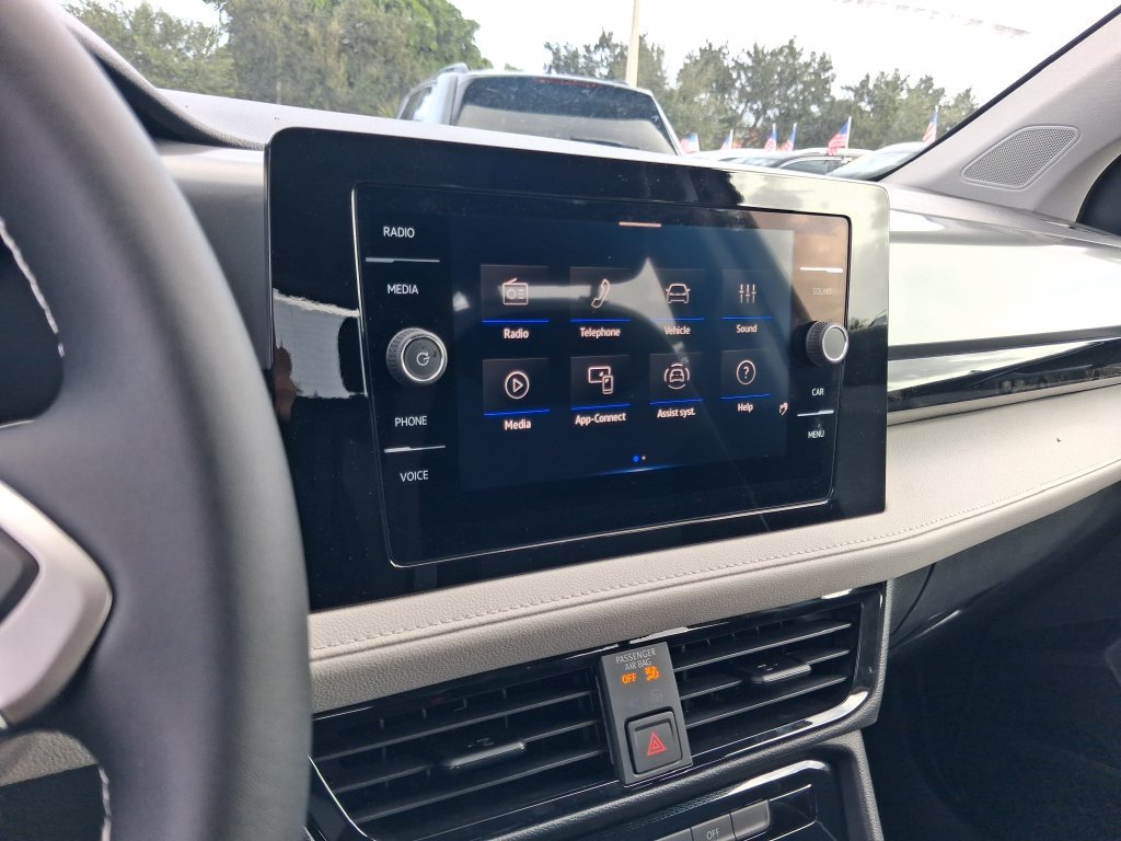New 2027 Volkswagen Taos S FWD image 9