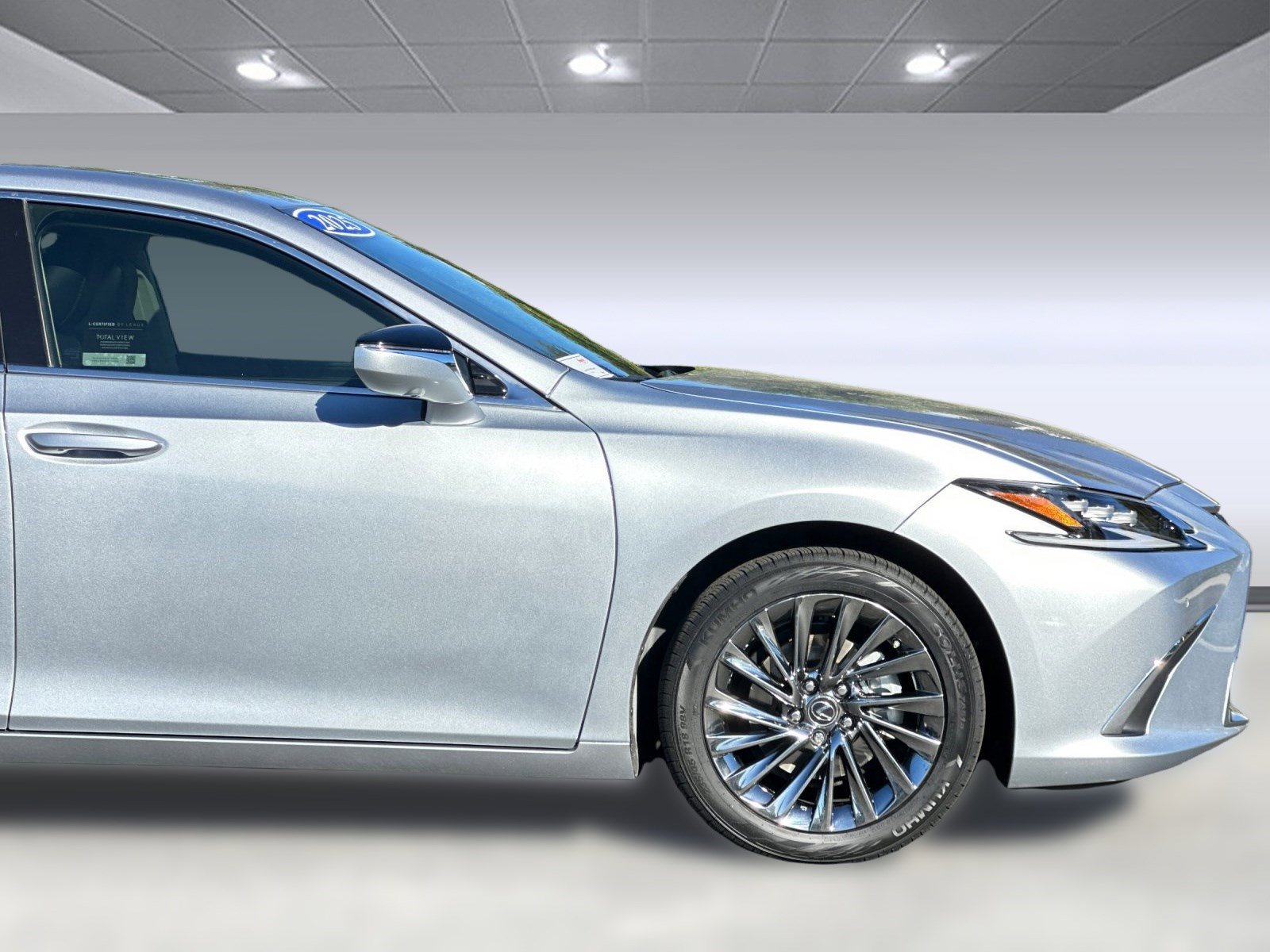 Certified 2025 Lexus ES 300h w/ Luxury Package image 35