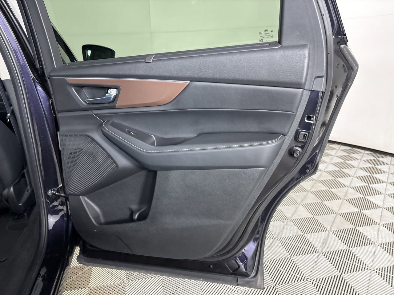 Used 2022 Acura MDX SH-AWD w/ Technology Package image 27