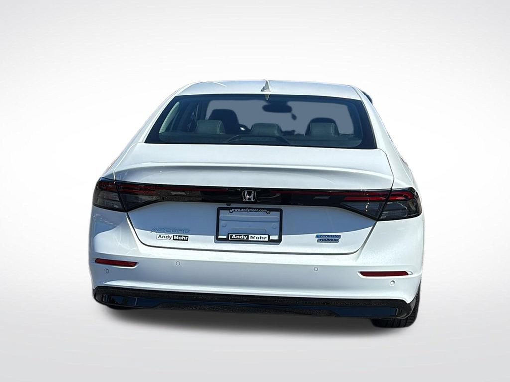 Used 2025 Honda Accord Touring image 6