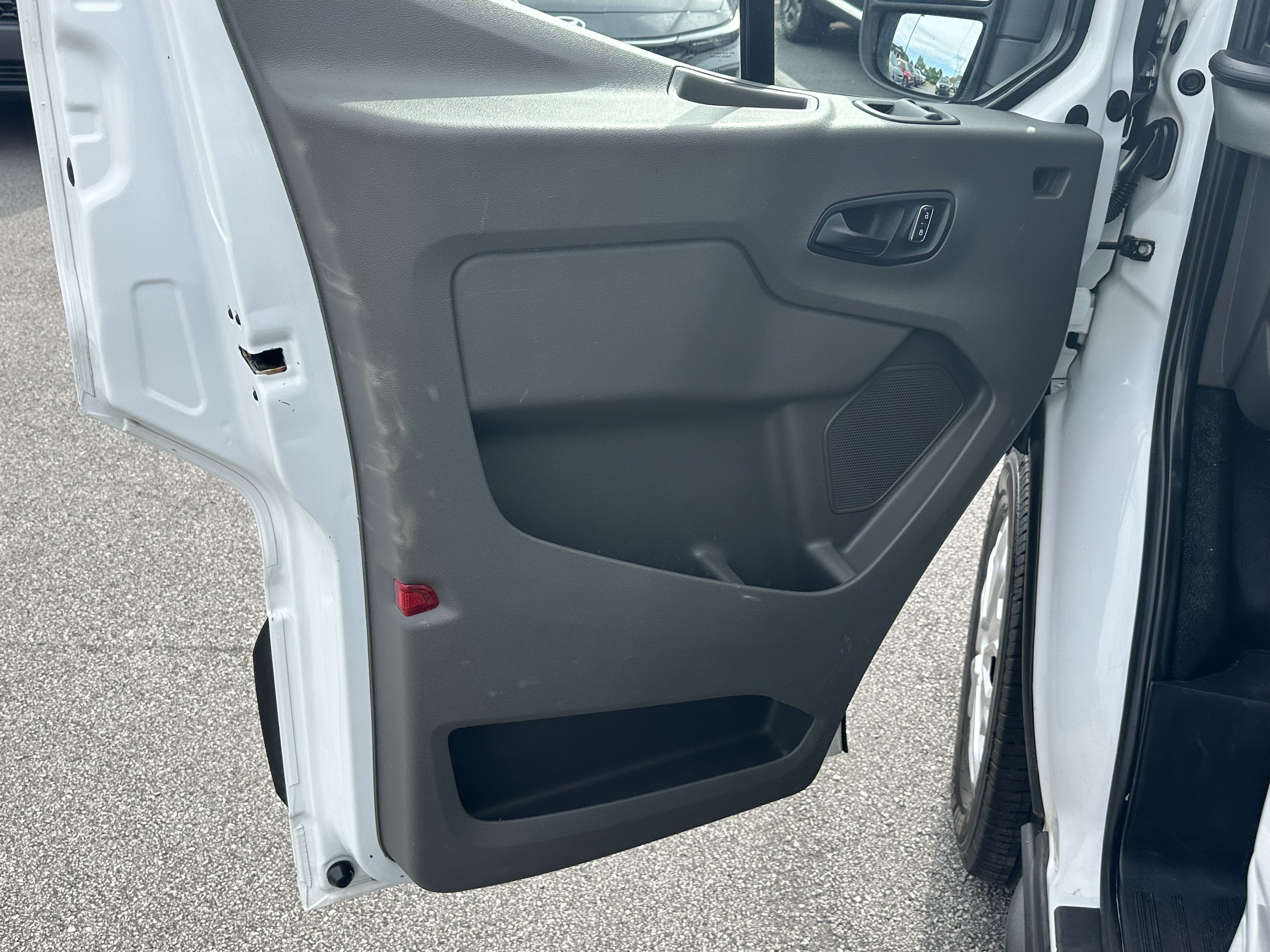 Used 2023 Ford Transit 350 XL RWD image 10