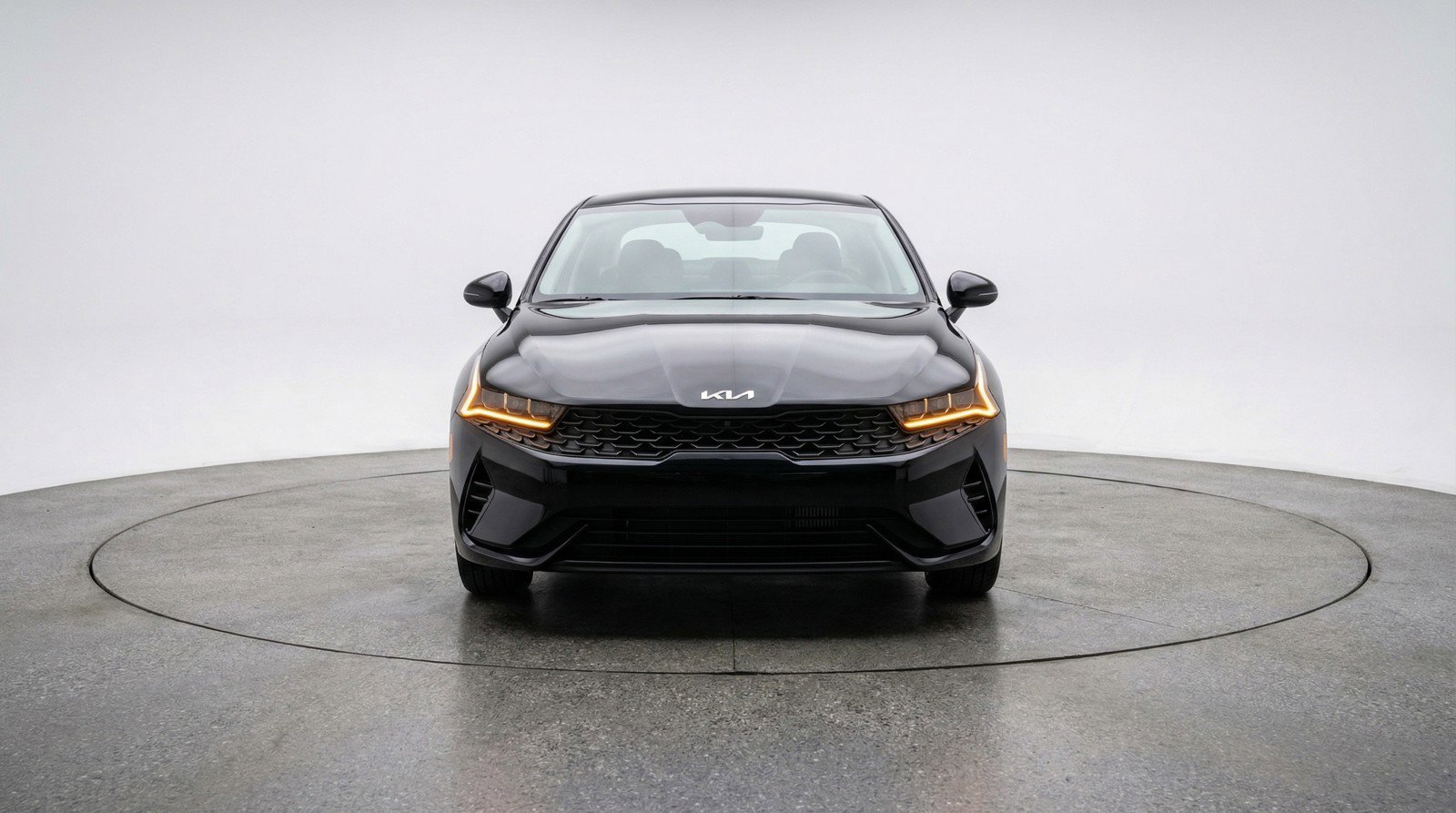 Used 2025 Kia K4 FWD image 2