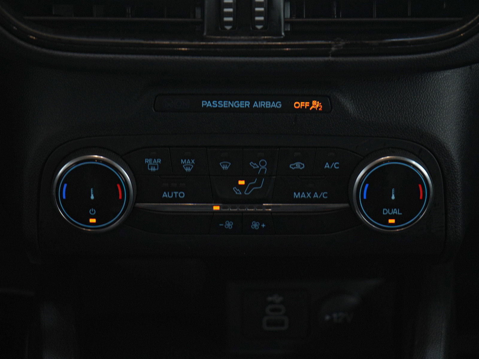 Used 2025 Ford Escape ST-Line image 20