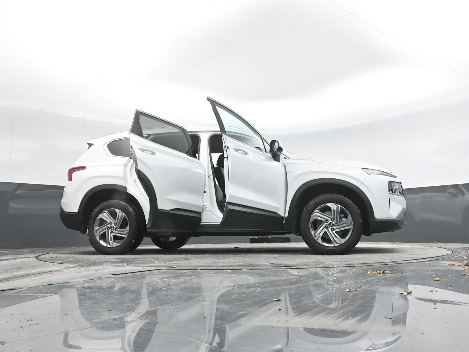 Used 2023 Hyundai Santa Fe SEL image 47