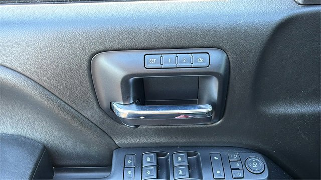 Used 2014 GMC Sierra 1500 SLT w/ Suspension Package, Off-Road image 9