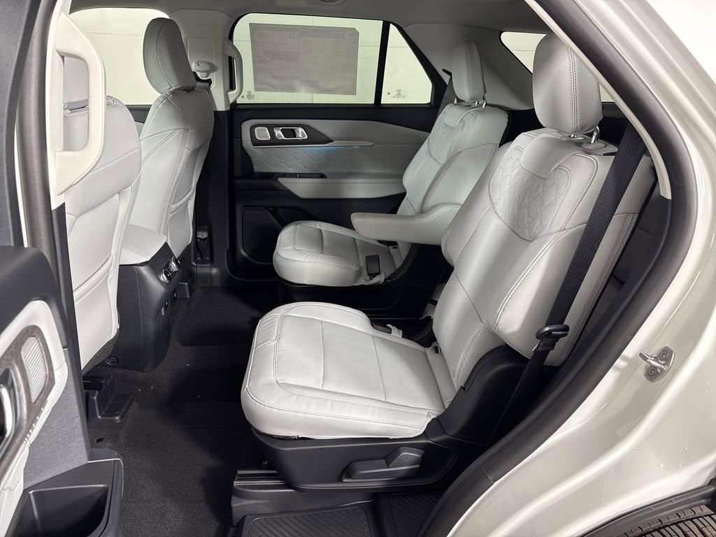 New 2026 Ford Explorer Platinum AWD/4WD image 31