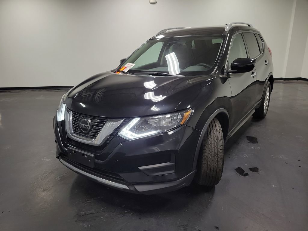 Used 2020 Nissan Rogue SV image 5
