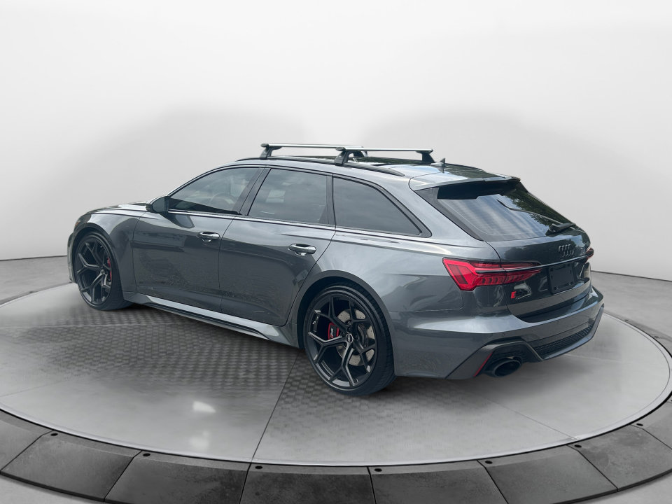Certified 2024 Audi RS 6 performance AWD/4WD image 5