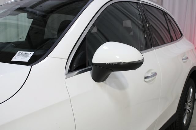 New 2026 Mercedes-Benz GLC 300 4MATIC image 33