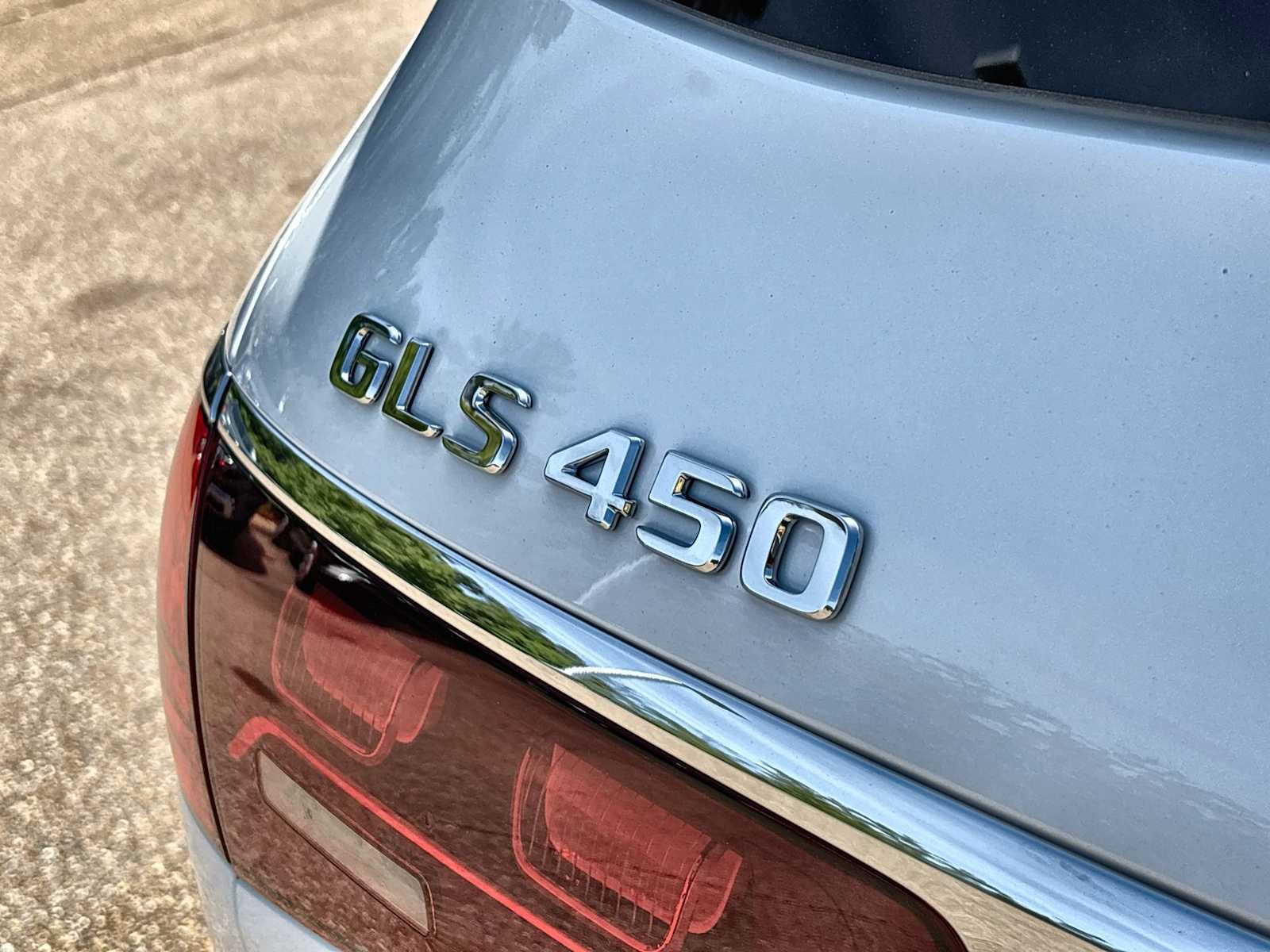 New 2026 Mercedes-Benz GLS 450 4MATIC image 15