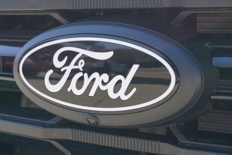 Used 2024 Ford F150 XLT w/ XLT Black Appearance Package image 11