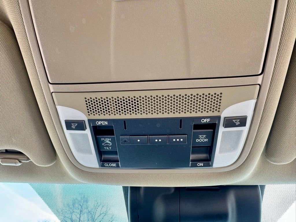 Used 2018 Acura MDX SH-AWD image 29
